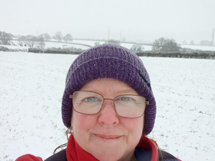 Wellingborough woman's 'End to End' walk for charity

