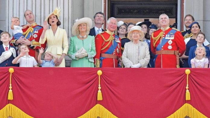The monarchy reigns as pop icons, through times good and bad - News