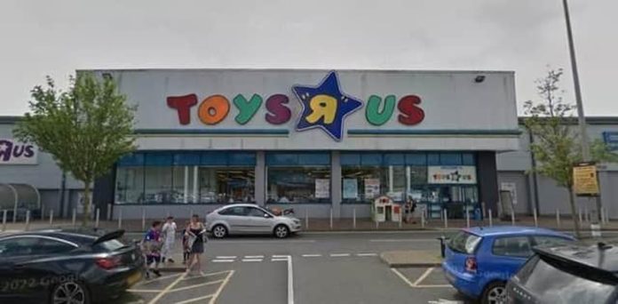 Plans APPROVED to open brand new budget retailer at former Toys R Us store in Northampton
